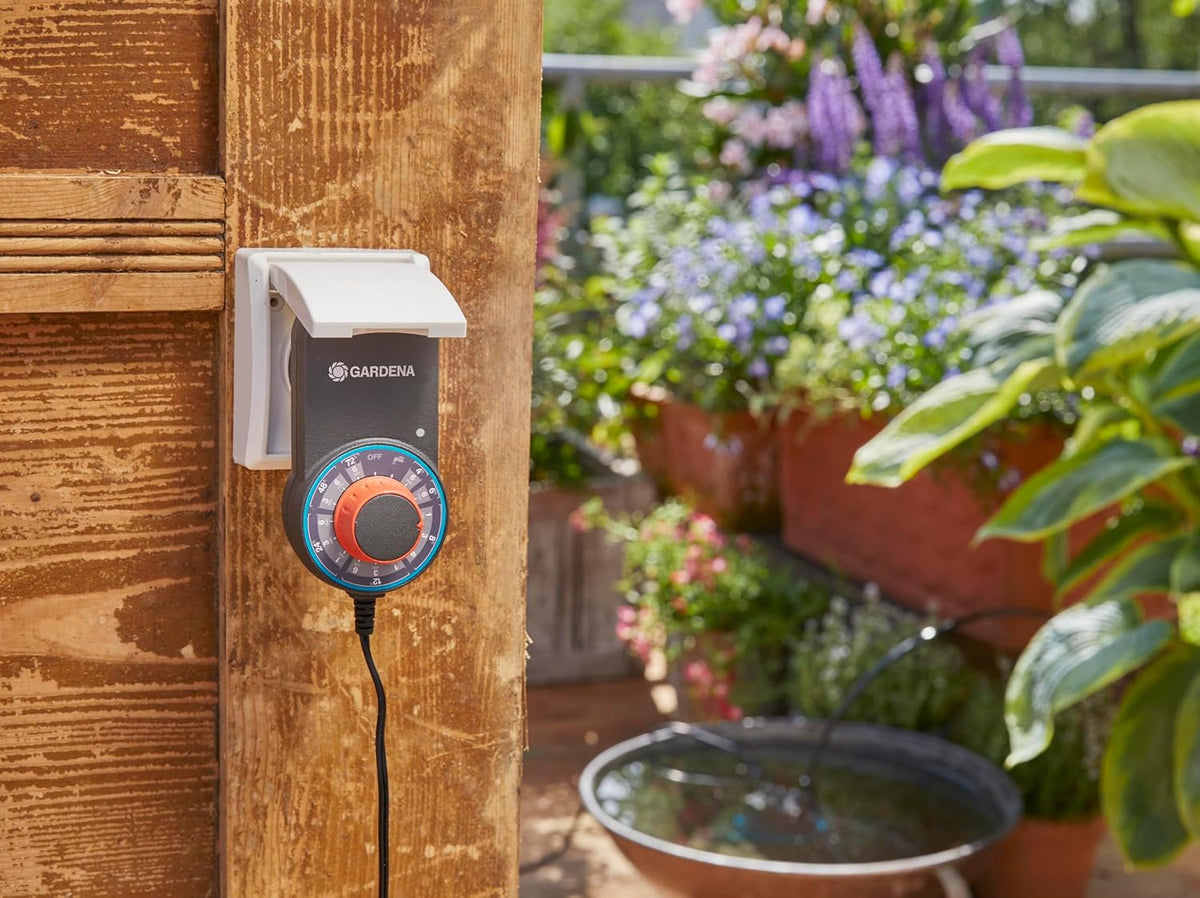 GARDENA city gardening sustav za zalijevanje balkona: potpuno automatski set za zalijevanje žardinjera za cvijeće do 6 m dužine, 13 programa (1407-20)